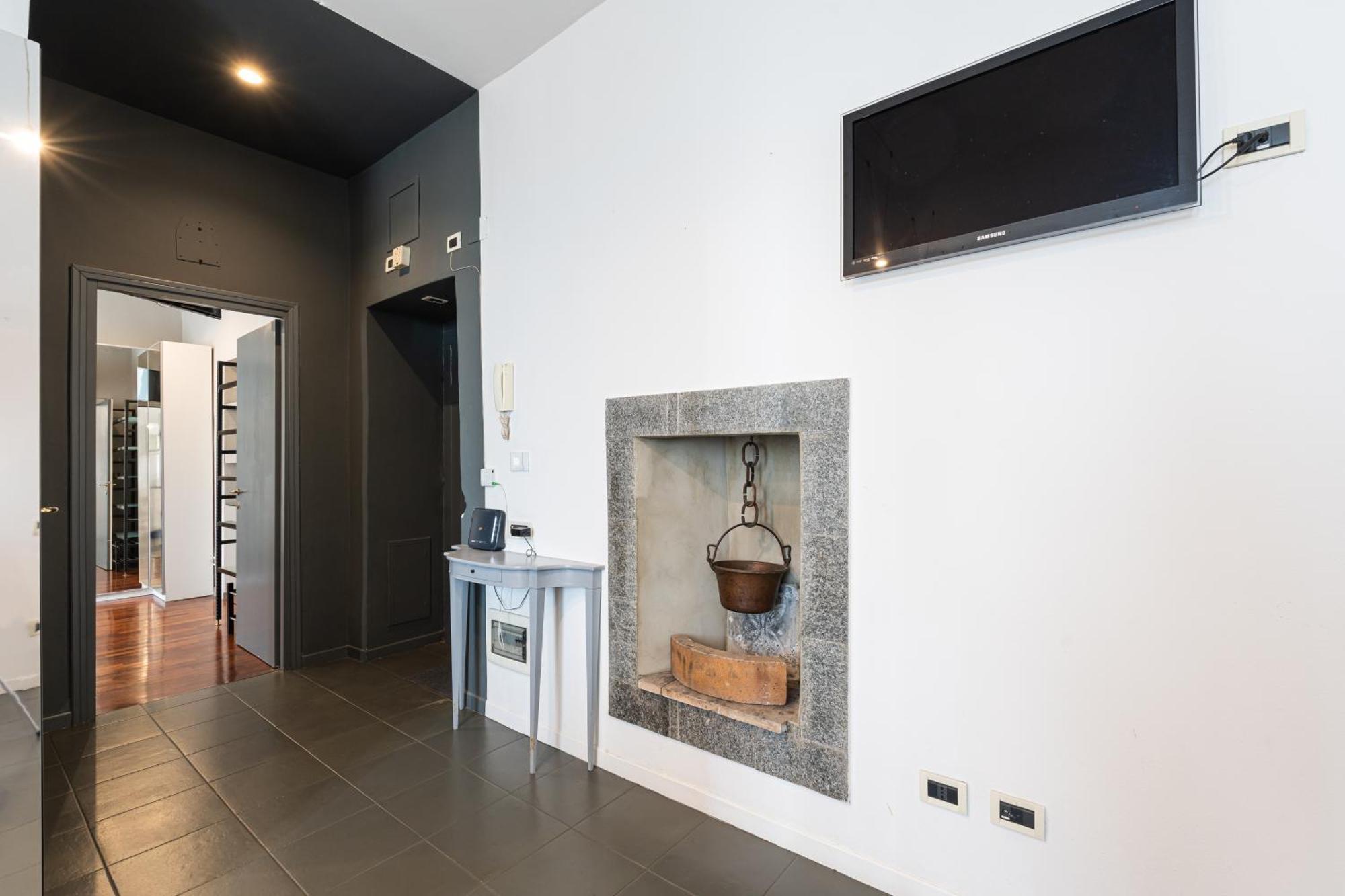 Spacious Onebedroom Navigli - Mirable Pm Milan Bagian luar foto
