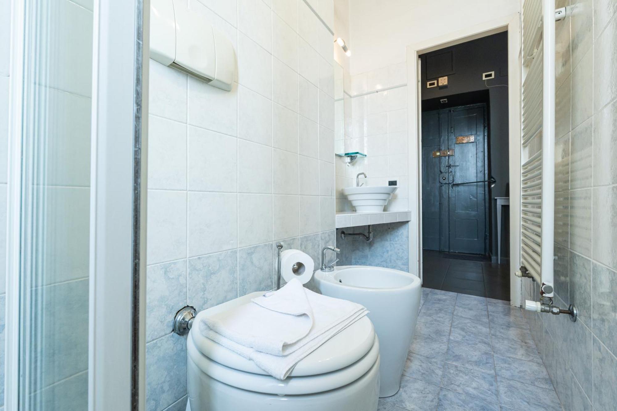 Spacious Onebedroom Navigli - Mirable Pm Milan Bagian luar foto
