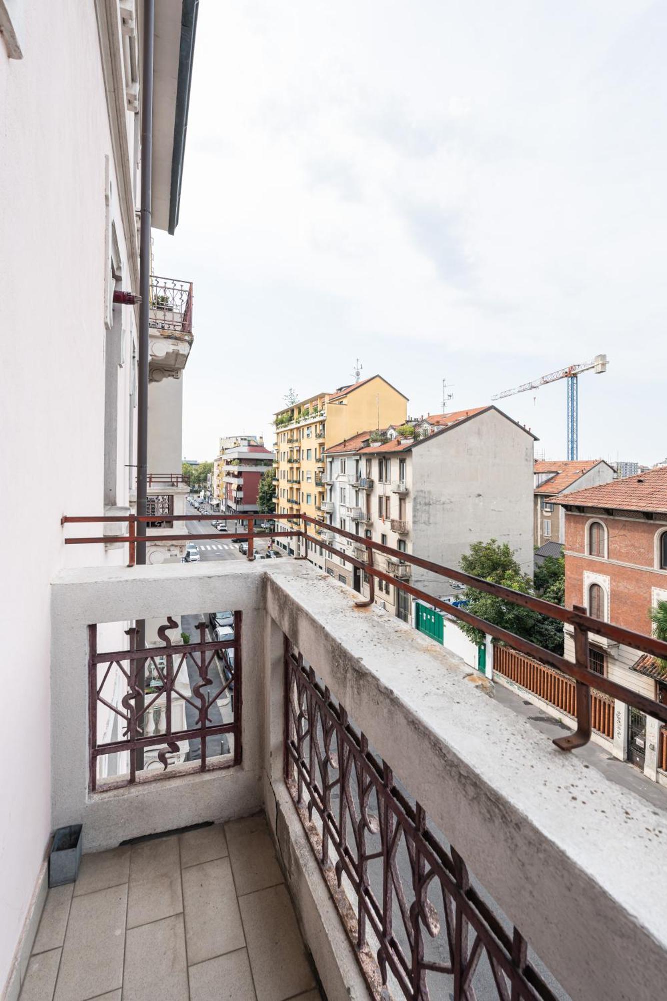 Spacious Onebedroom Navigli - Mirable Pm Milan Bagian luar foto